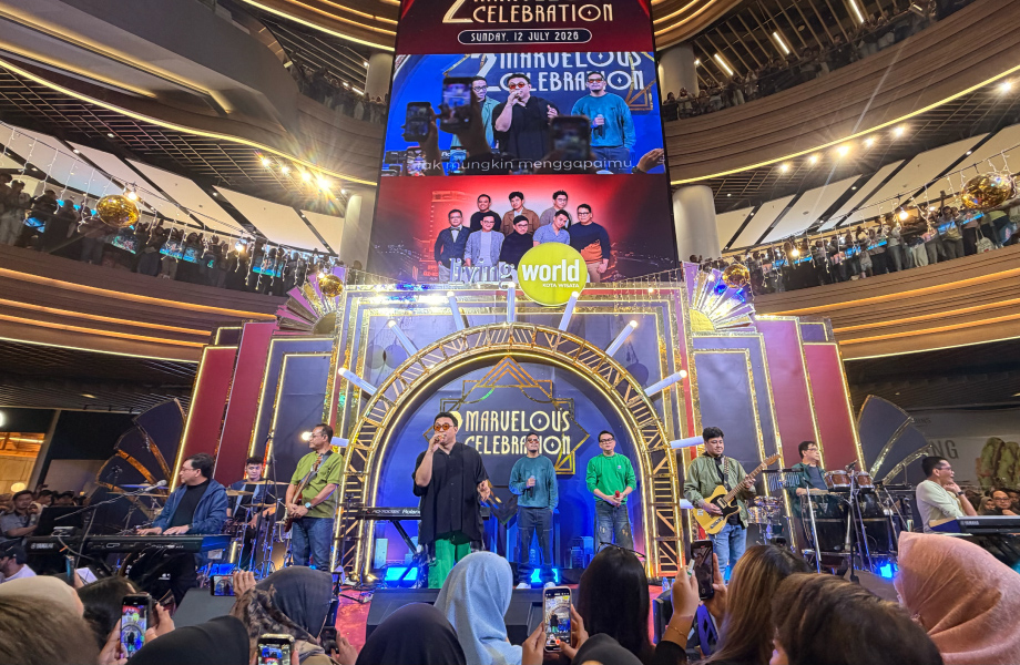 "Marvelous 2nd Celebration" Living World Kota Wisata Cibubur